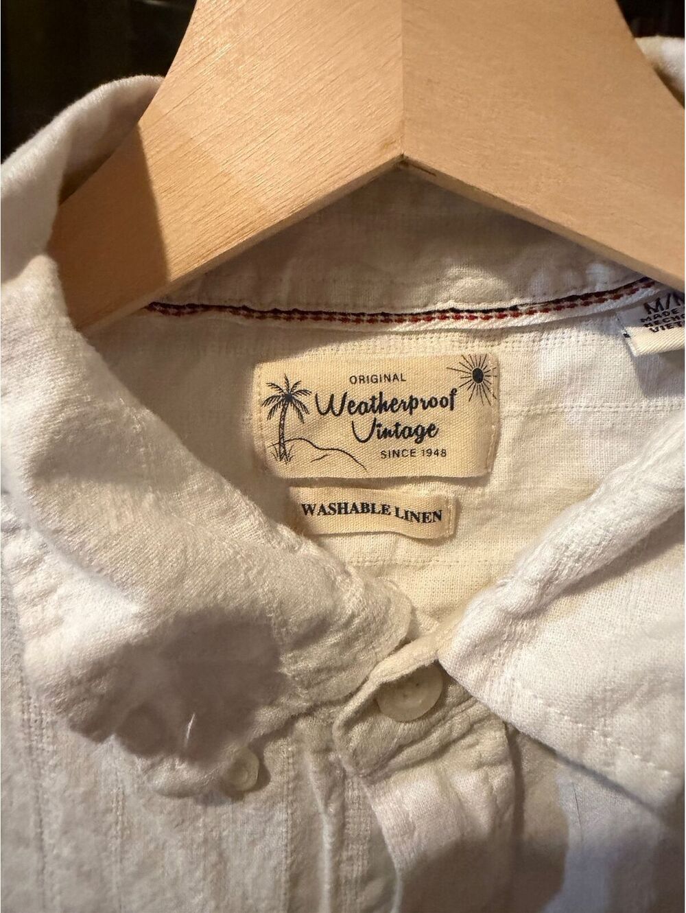 Weatherproof Vintage Button-Up - Picture 4 of 4